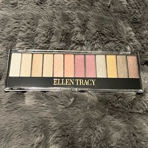 4/$16‼️ Ellen Tracy Eyeshadow Palette